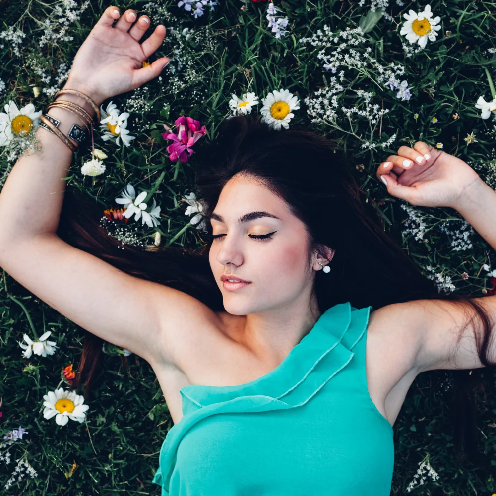 aromatherapy photo 2 flowers women calm